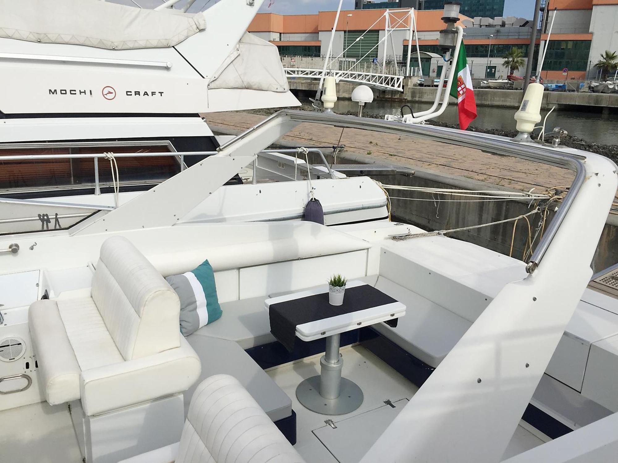 Boats & Breakfast Porto Antico Fortyseven Genua